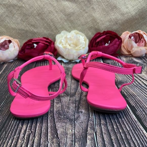 Schutz Neon Pink Eryl Embellished Thong Sandals 9B - Picture 5 of 8